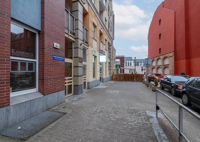 Apartment By Bookinghost